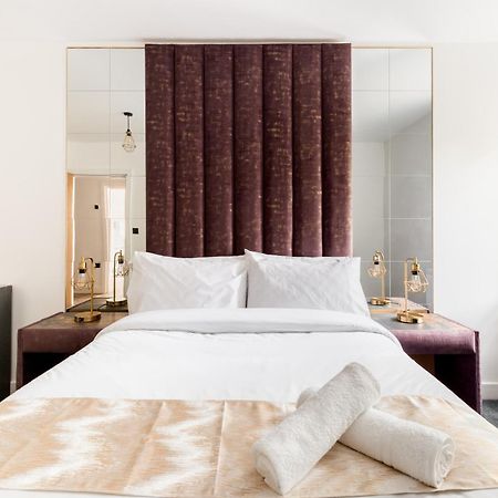 בריירלי היל The Suites Inn Hotel Birmingham Merry Hill מראה חיצוני תמונה
