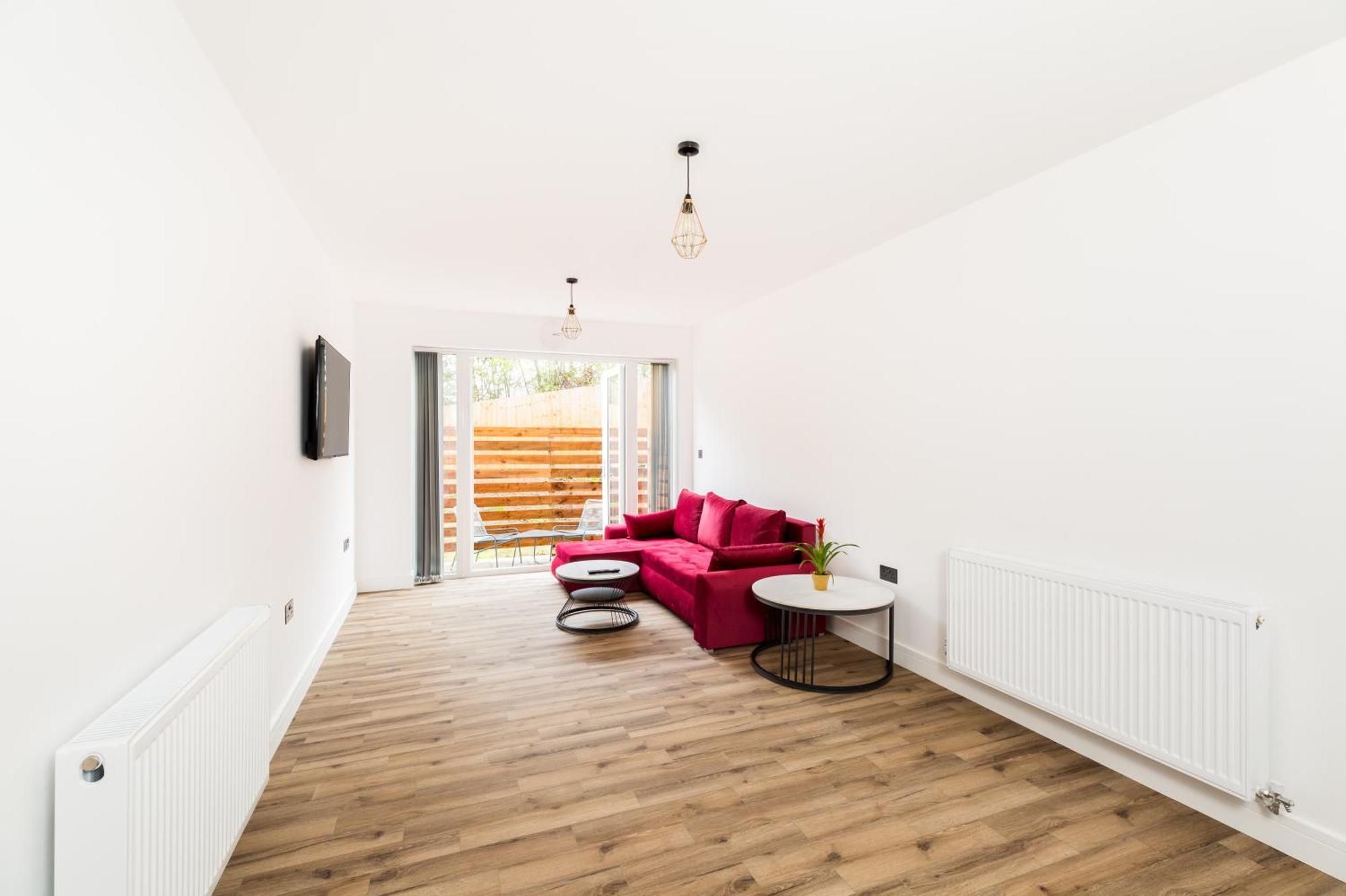 בריירלי היל The Suites Inn Hotel Birmingham Merry Hill מראה חיצוני תמונה