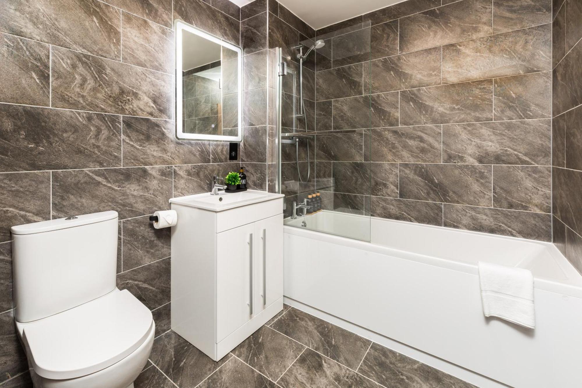 בריירלי היל The Suites Inn Hotel Birmingham Merry Hill מראה חיצוני תמונה