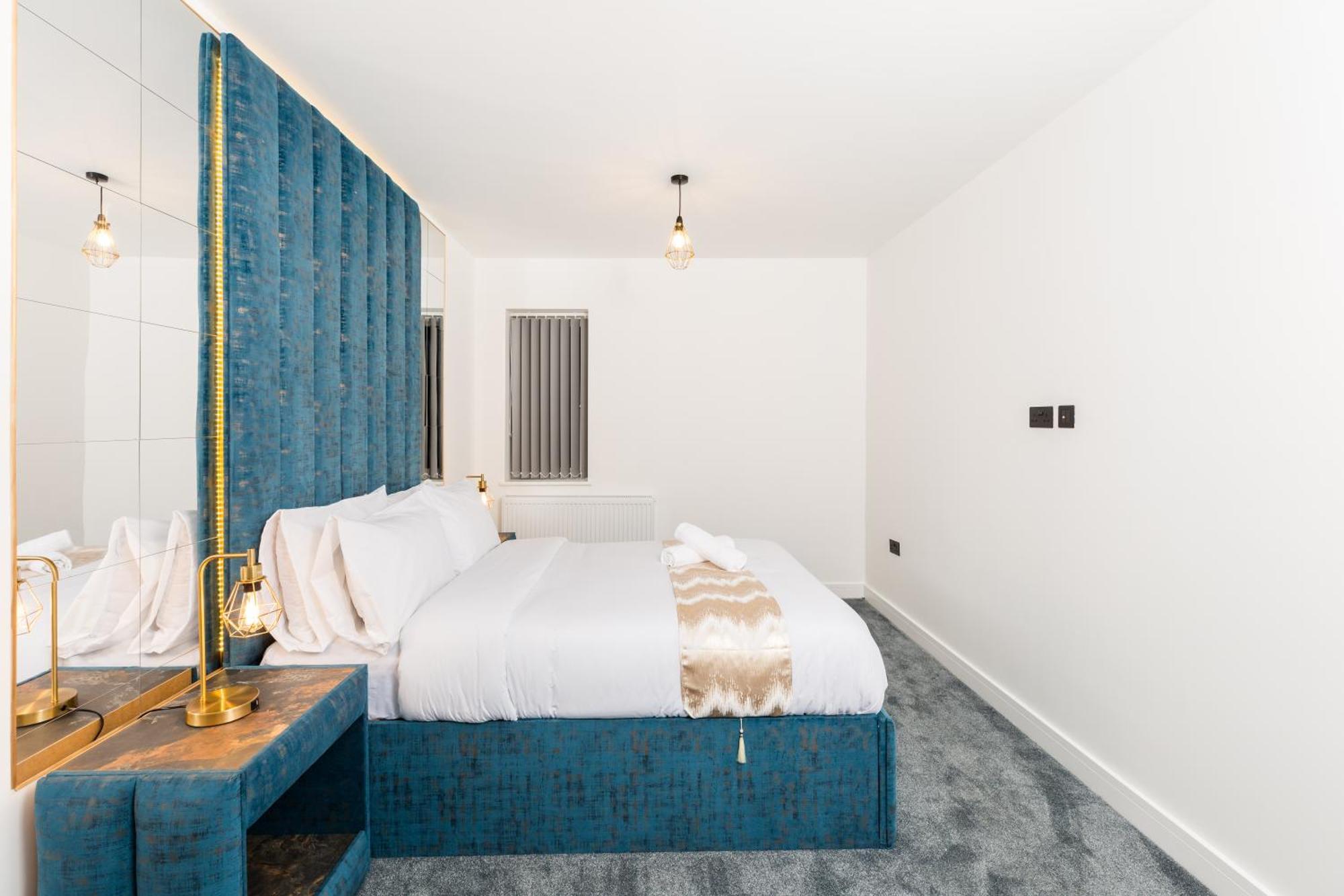 בריירלי היל The Suites Inn Hotel Birmingham Merry Hill מראה חיצוני תמונה